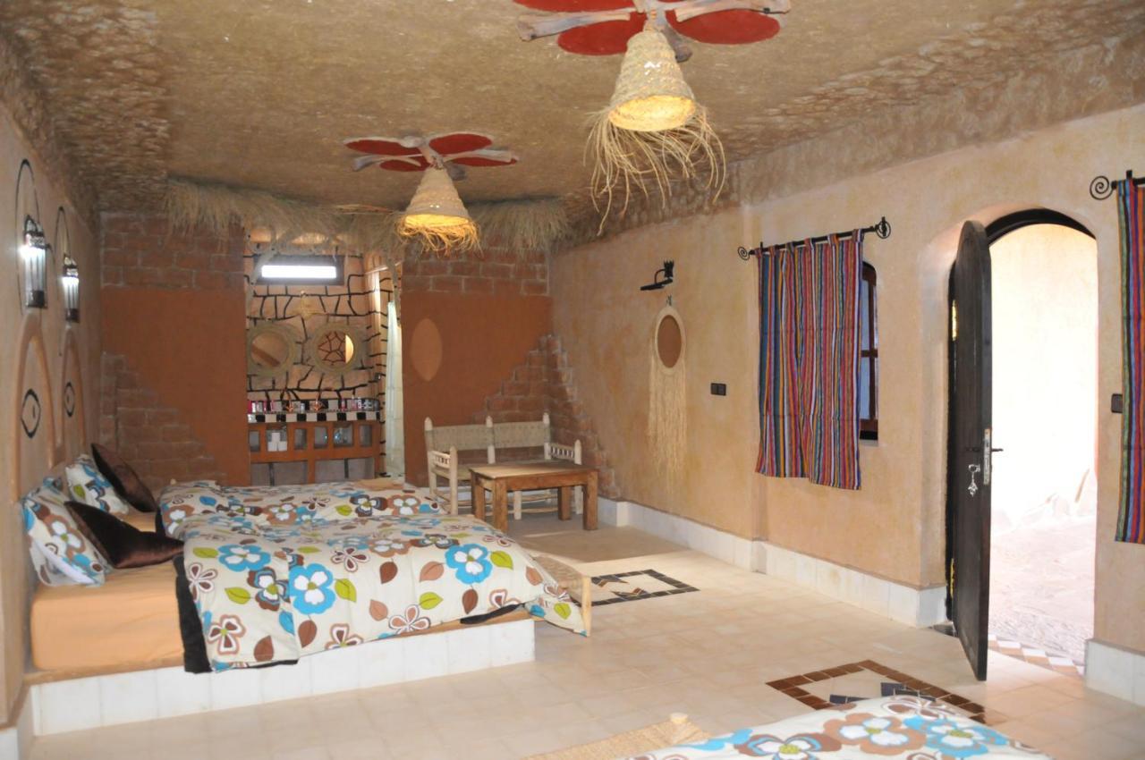 Maison Acacias Erfoud Bagian luar foto