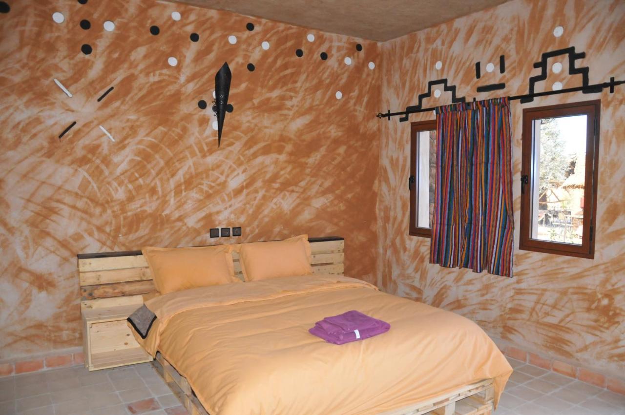 Maison Acacias Erfoud Bagian luar foto