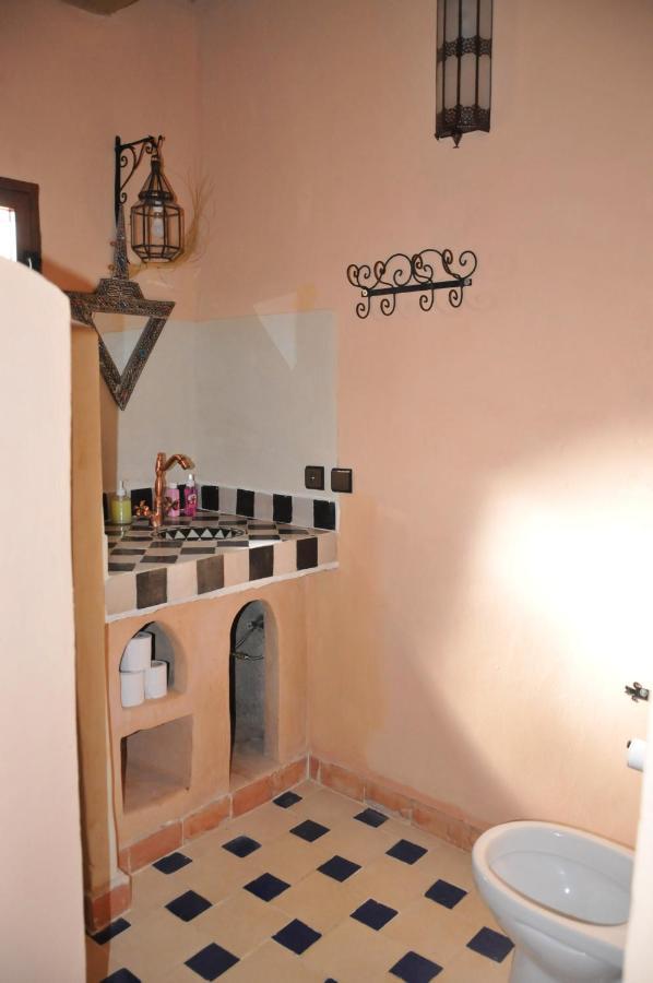 Maison Acacias Erfoud Bagian luar foto