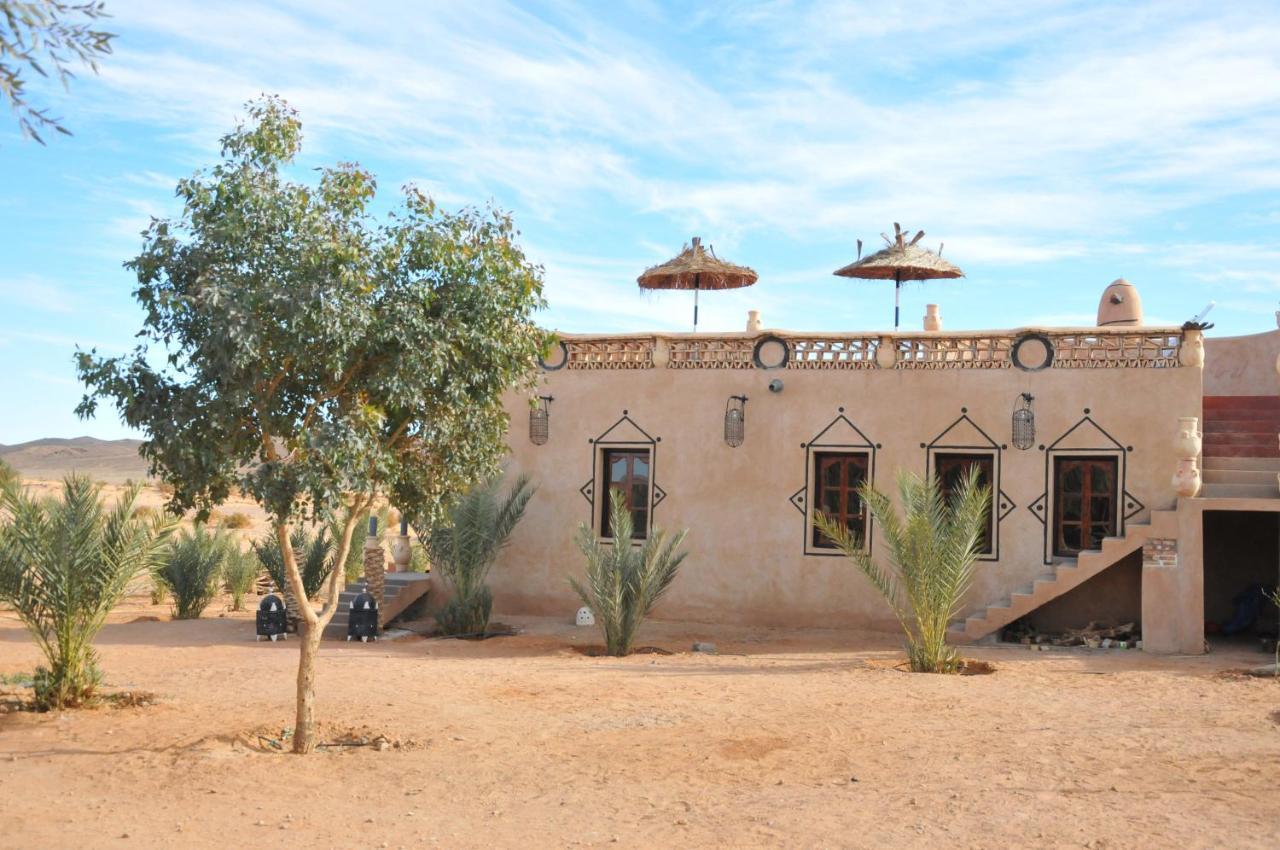 Maison Acacias Erfoud Bagian luar foto