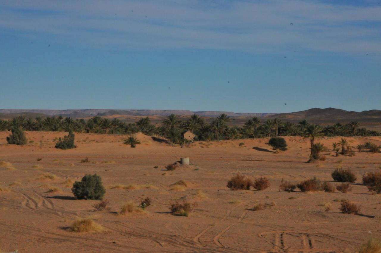 Maison Acacias Erfoud Bagian luar foto