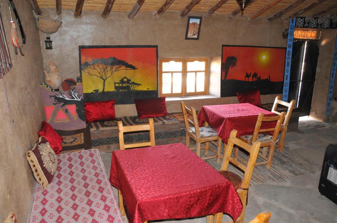Maison Acacias Erfoud Bagian luar foto