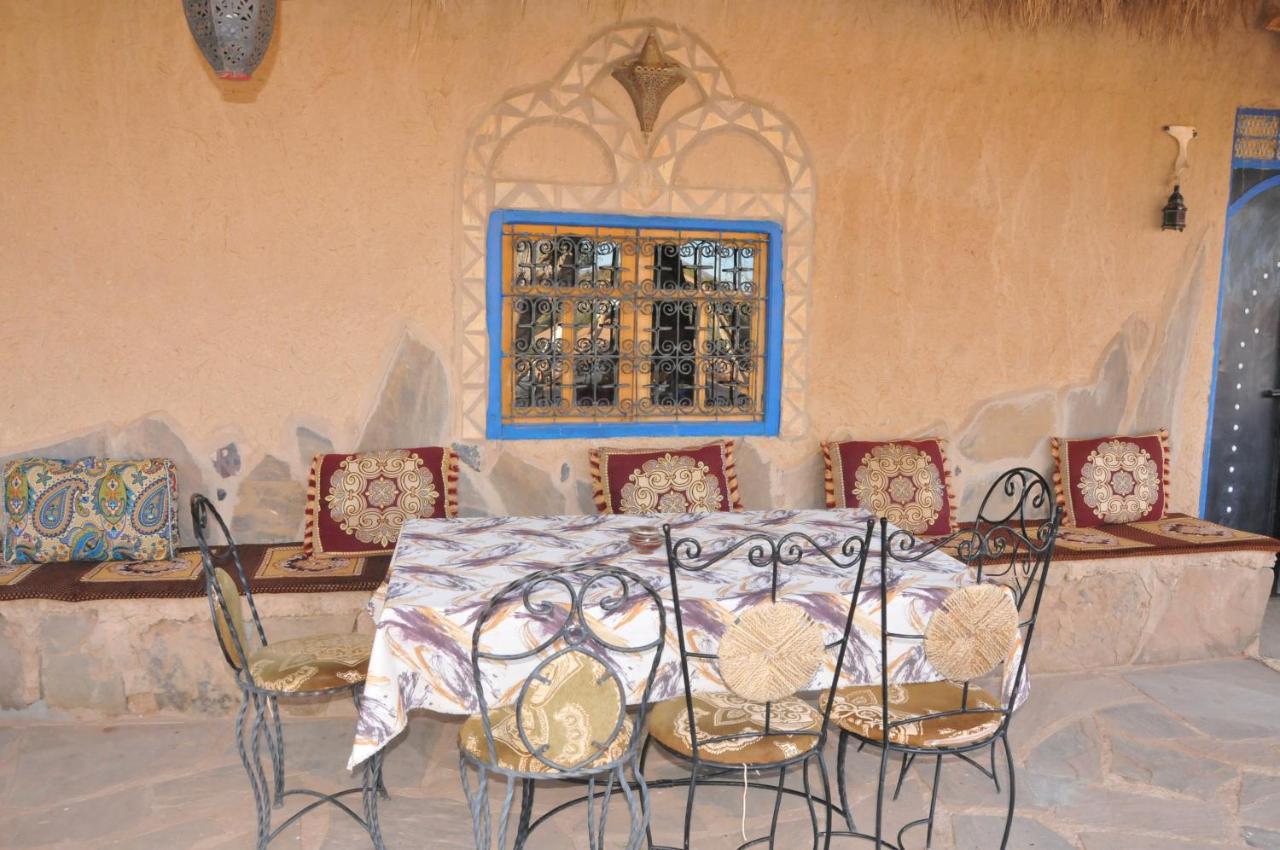 Maison Acacias Erfoud Bagian luar foto