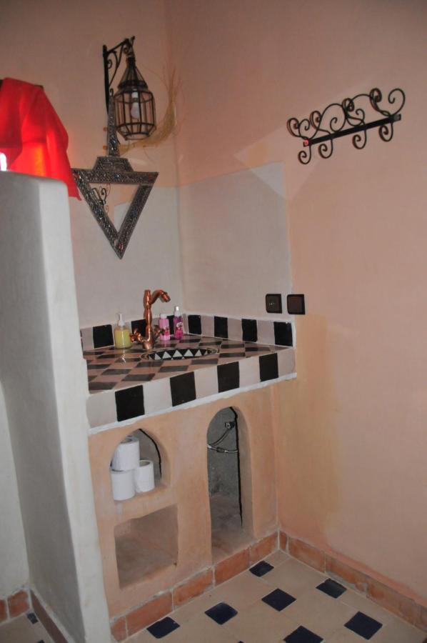 Maison Acacias Erfoud Bagian luar foto