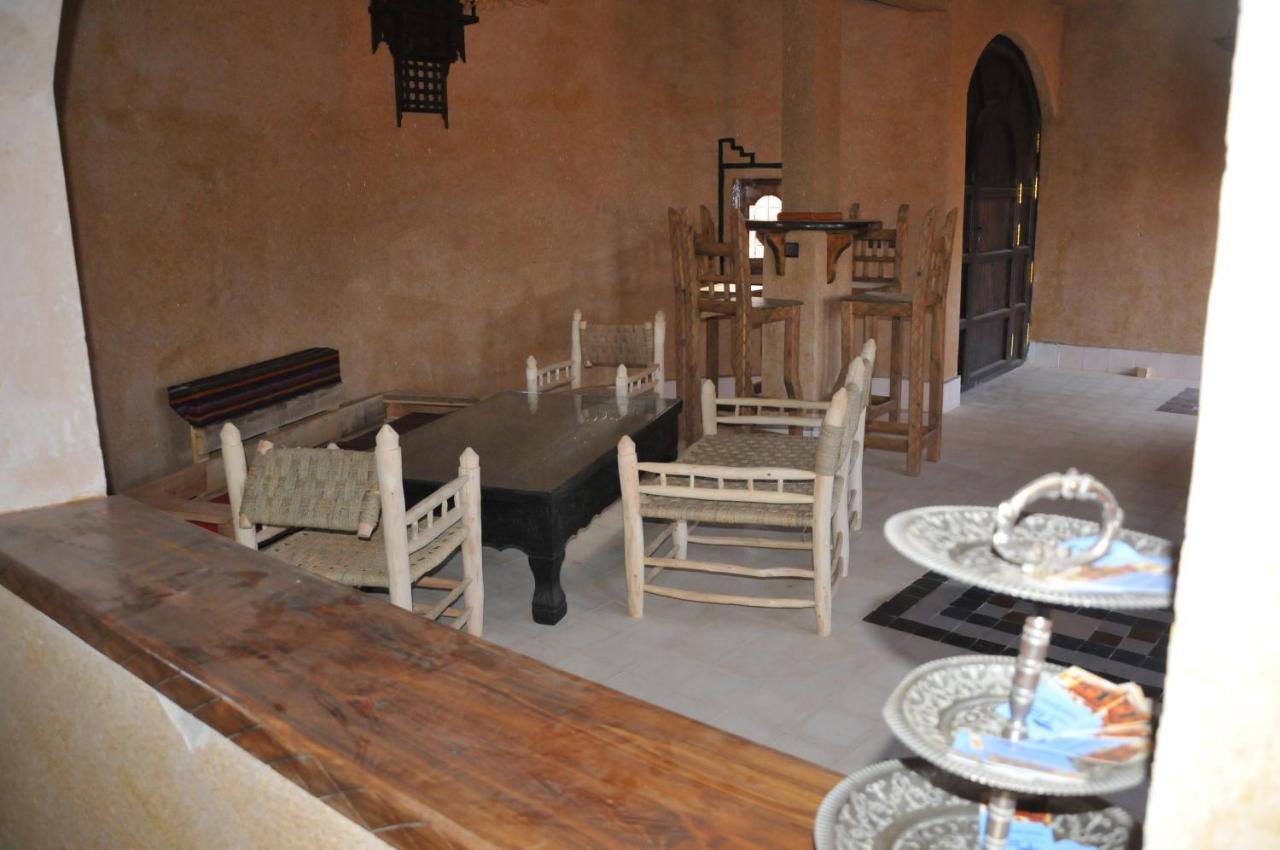 Maison Acacias Erfoud Bagian luar foto